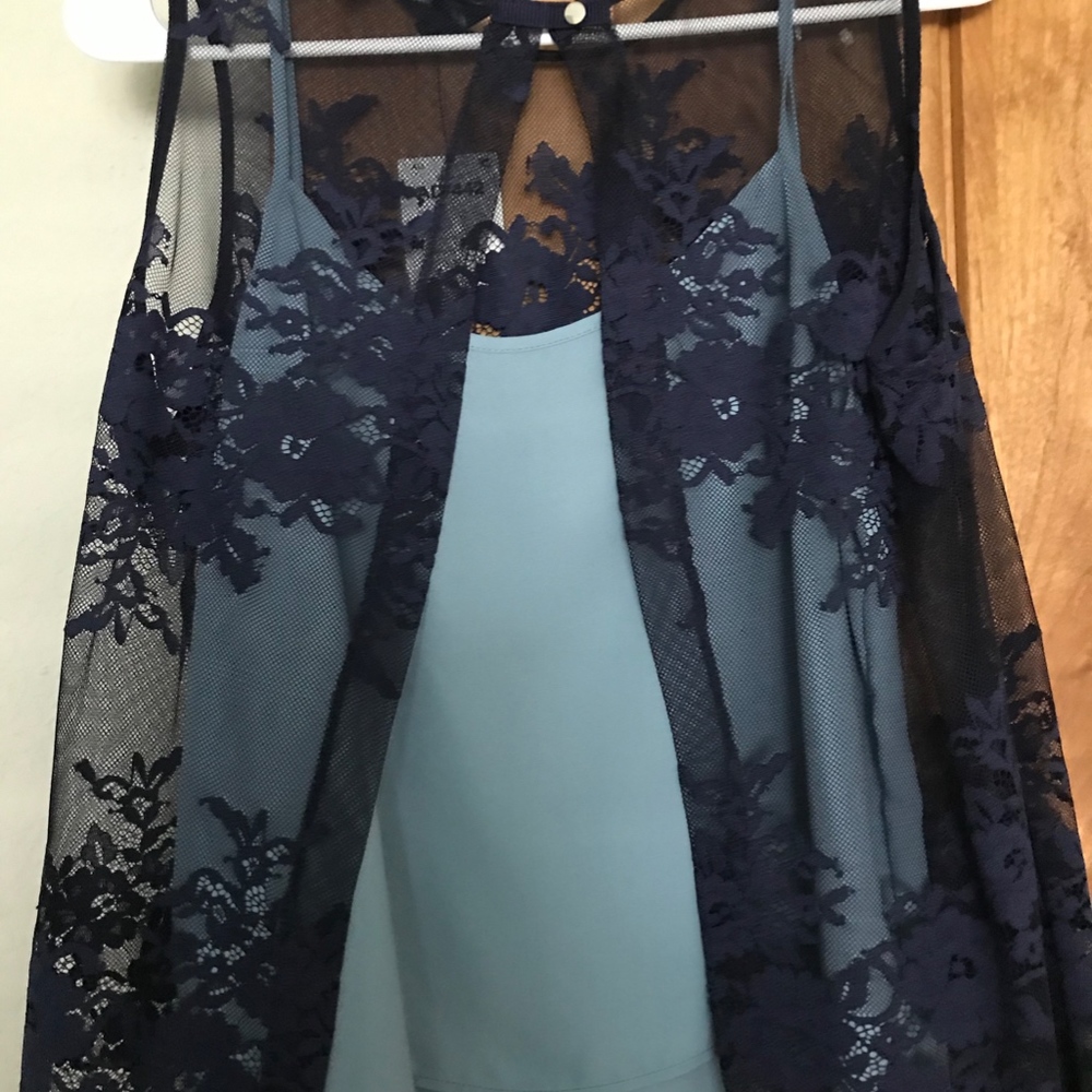 LACE TOP - Picture 7 of 7